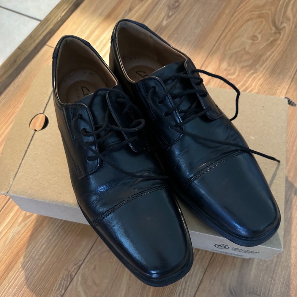 Clarks Men's Tilden Cap Oxford - size 8